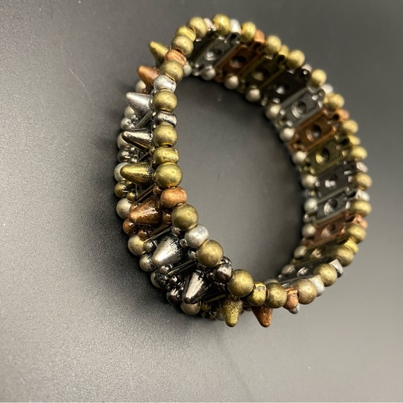 Goddess Sleeve Spike Bracelet - Picture 6 of 6